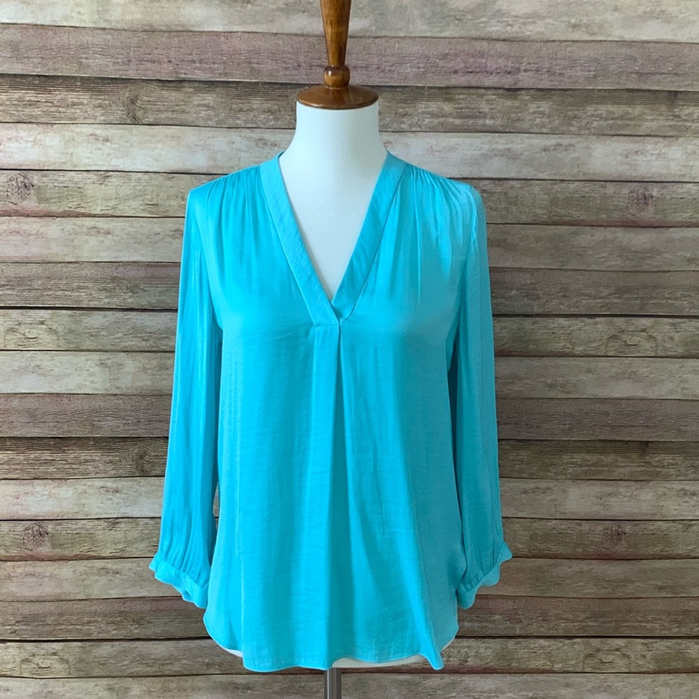 Vince Camuto top